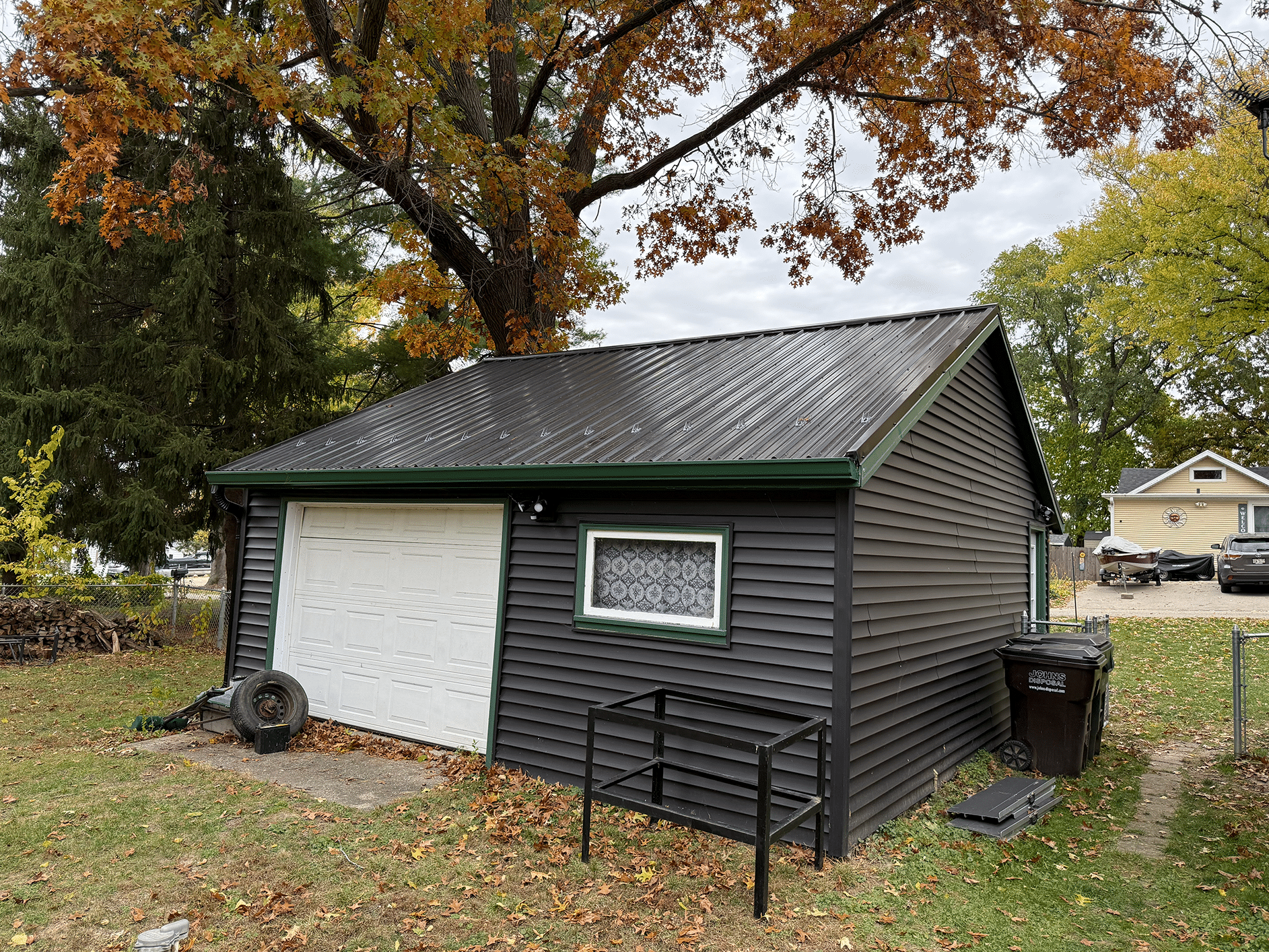 Big Dawg Roofing provides roofing solutions